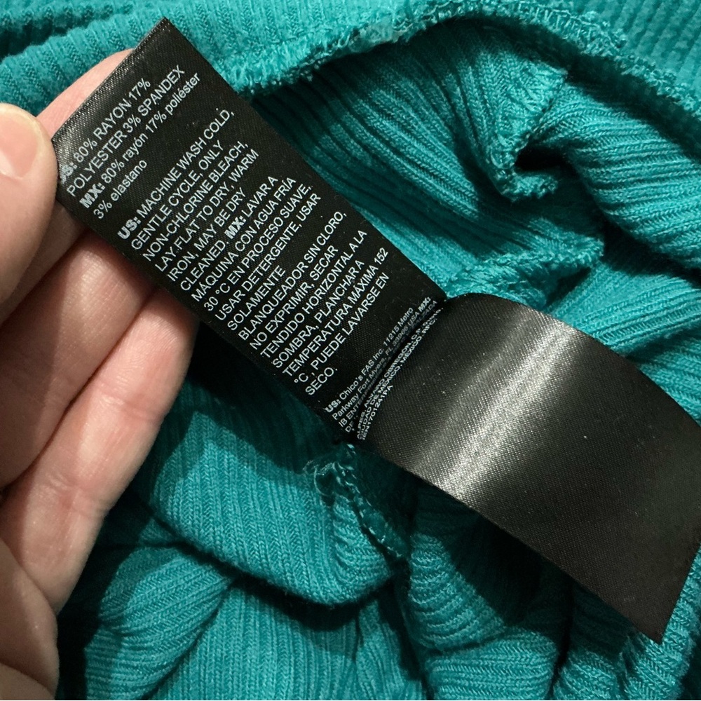 White House Black Market Teal V-Neck Sweater - Picture 7 of 7